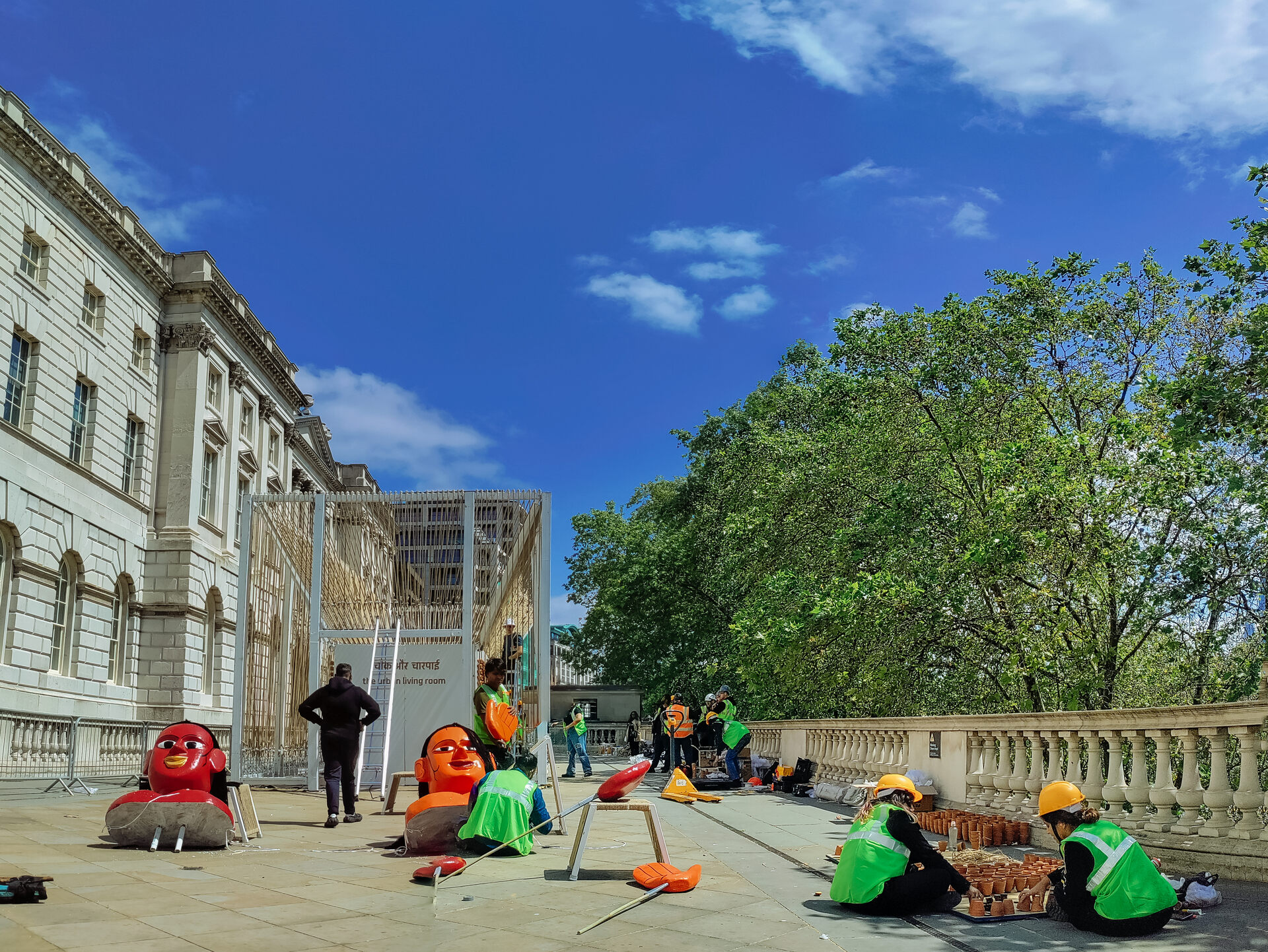  TDV students bring ‘Chowk & Charpai’ to life, representing India through an installation that evokes the essence of an Indian city.